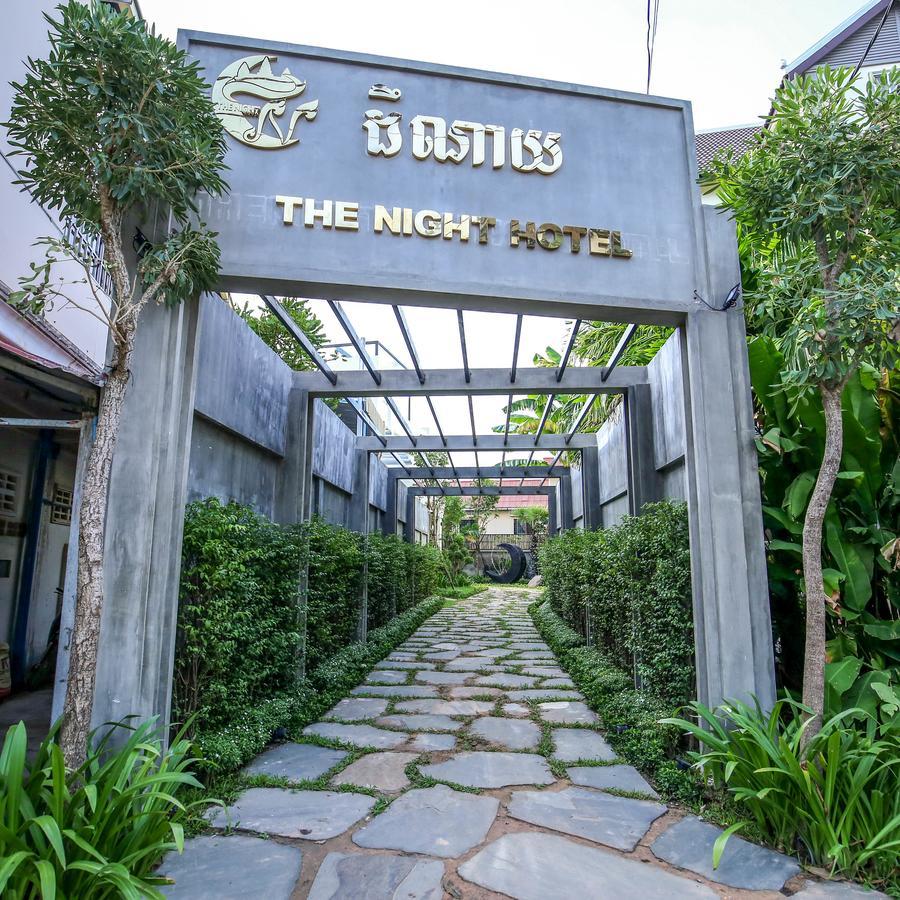 The Night Hotel Siem Reap Extérieur photo
